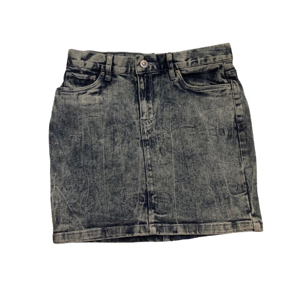 NWT H&M Denim Mini Skirt Size 4 Y2K Look Blue Acid Wash Sexy